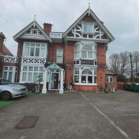 Kingswood Hotel Maidenhead Buitenkant foto